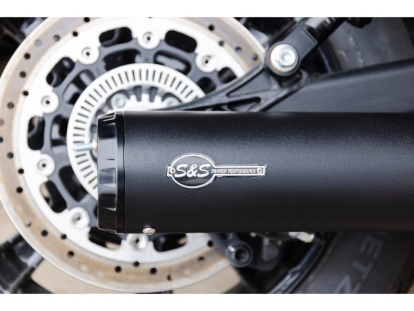 Grand National 2-into-1 Exhaust - Black with Black End Cap. Fits Indian Scout 2015-2024 - Image 4