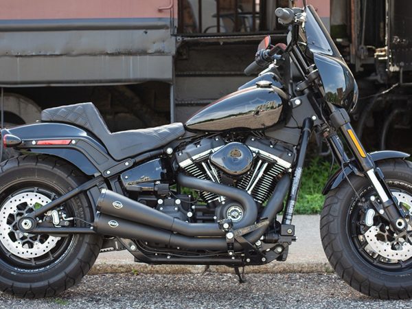 Grand National 2-into-2 Exhaust - Black with Black End Caps. Fits Street Bob, Low Rider, Slim, Fat Bob & Deluxe 2018up. - Image 2