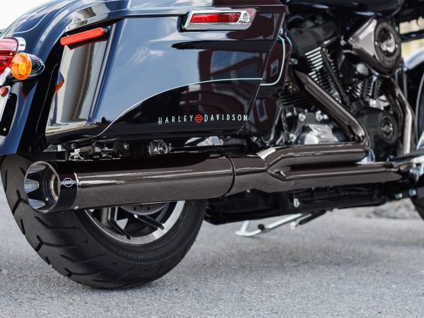 2-into-1 Sidewinder Exhaust - Lava Chrome with Black End Cap. Fits Touring 2017up. - Image 3