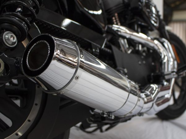 Bob Cat 2-into-1 Exhaust - Chrome with Aluminuim Sleeve Muffler. Fits Sportster 2004-2021 - Image 2