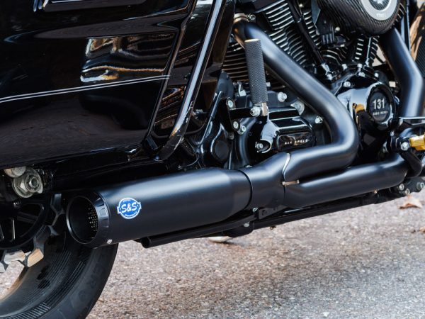 2-into-1 Qualifier Exhaust - Black with Black End Cap. Fits Touring 2017up - Image 3