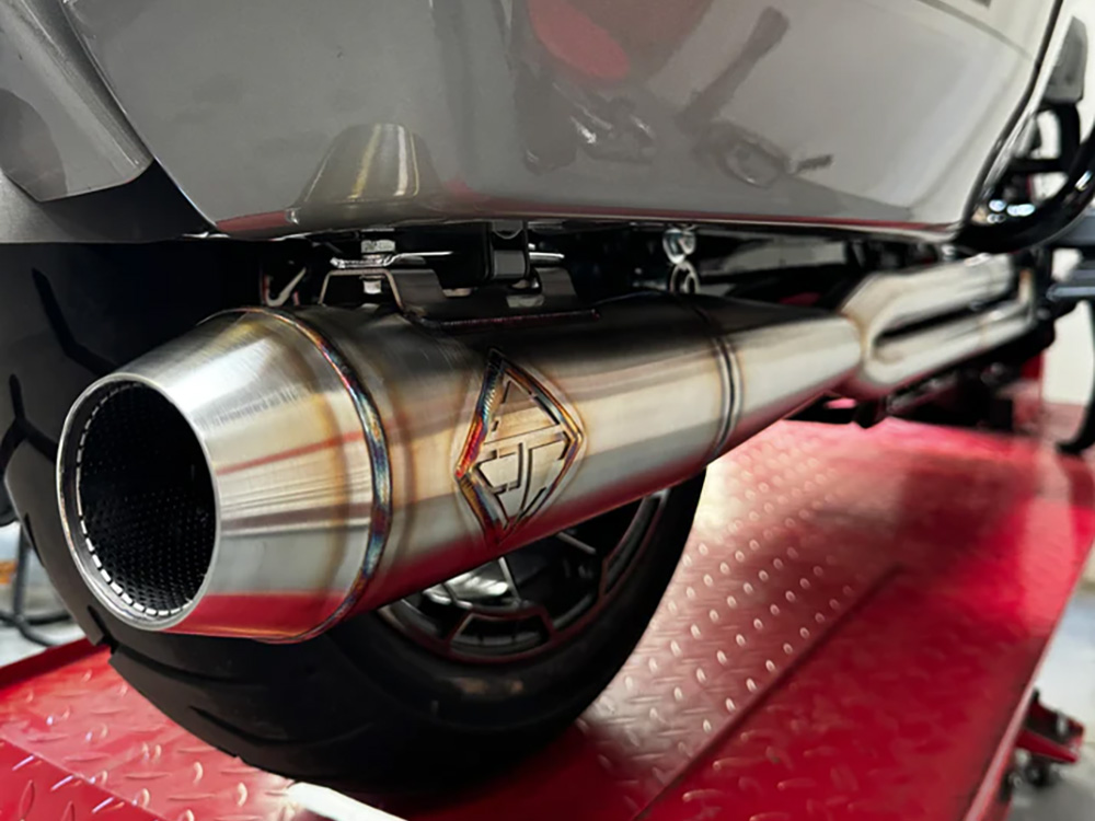 2-into-1 Turnpike Full Length Exhaust - Stainless Steel. Fits Touring 2017up. - Image 4