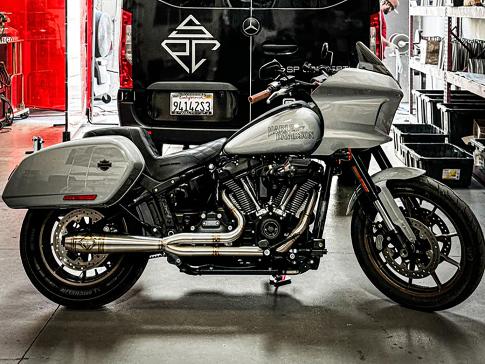 2-into-1 Elsinore Mid Length Exhaust - Stainless Steel. Fits Softail 2018up Non-240 Rear Tyre Models - Image 3