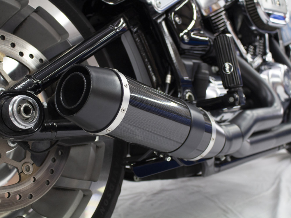Bob Cat 2-into-1 Exhaust - Black with Carbon Fibre Sleeve Muffler. Fits Breakout & Fat Boy 2018up & FXDR 2019up. D&D EXHAUST - Image 2
