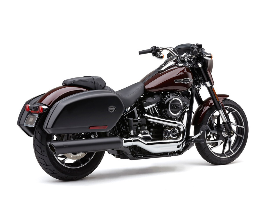 4in. 909 Back Slash Slip-On Muffler - Black. Fits Sport Glide 2018-2024 COBRA EXHAUST