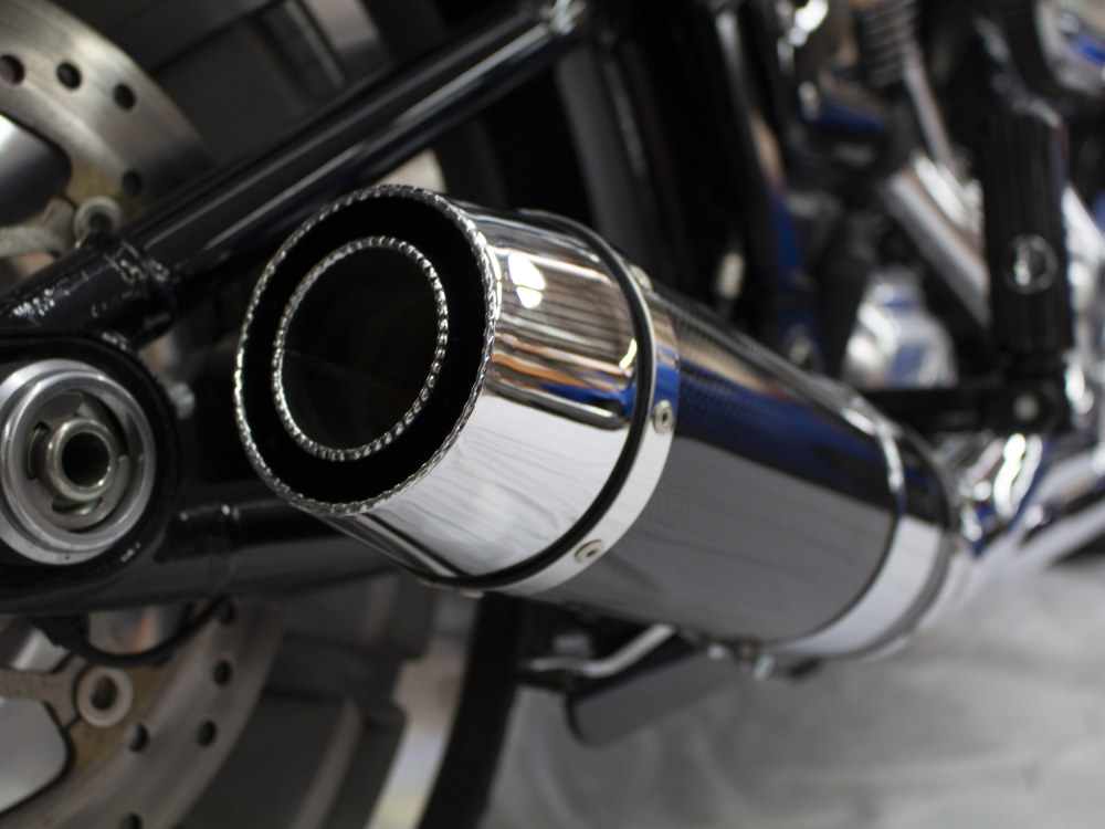 Bob Cat 2-into-1 Exhaust - Chrome with Carbon Fibre Sleeve Muffler. Fits Breakout & Fat Boy 2018up & FXDR 2019up. D&D EXHAUST - Image 2