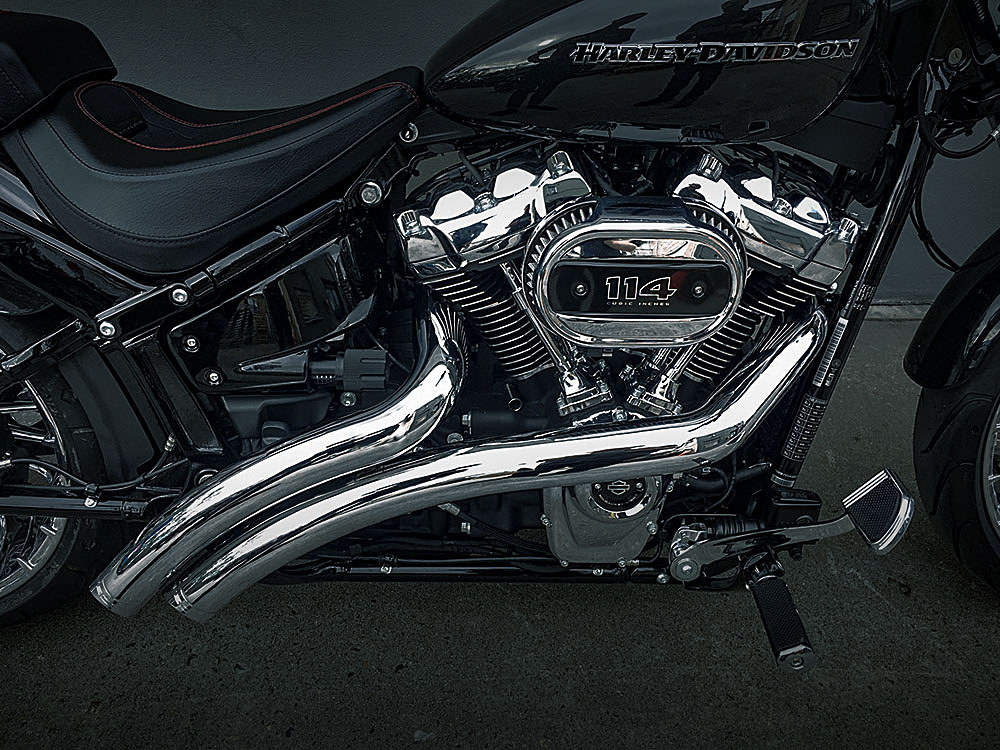 Radical Radius Exhaust - Chrome with Chrome End Caps. Fits Softail 2018up. FREEDOM PERFORMANCE EXHAUST - Image 3