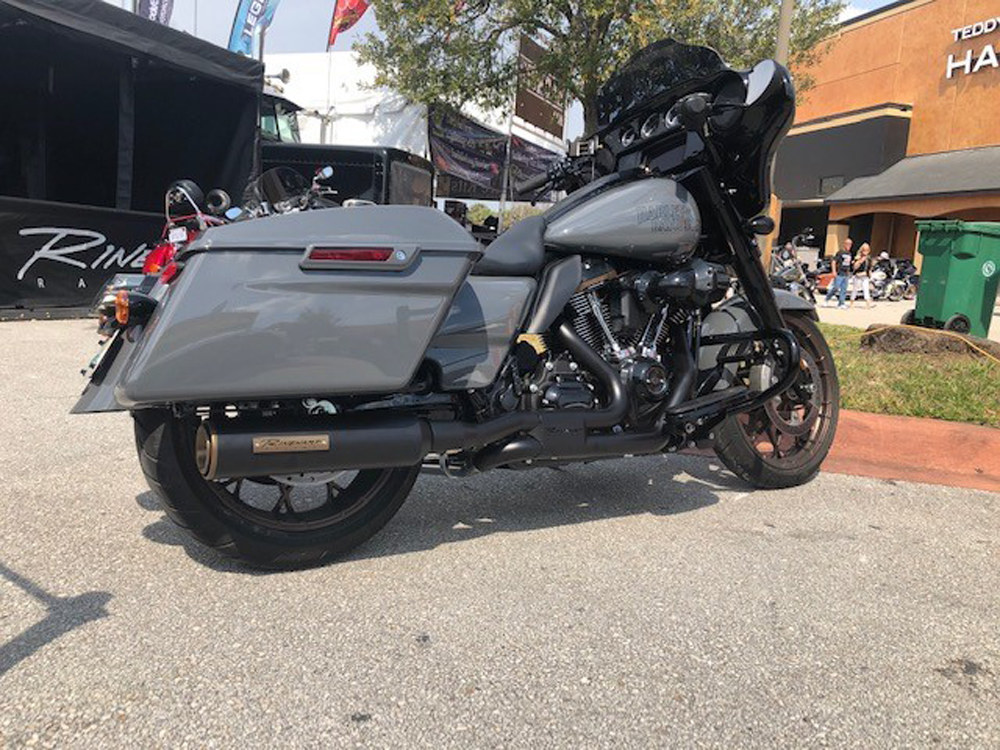 4-1/2in. HP45 Slip-On Short Race Inspired Mufflers - Black with Bronze End Caps. Fits Touring 2017up RINEHART EXHAUST - Image 3