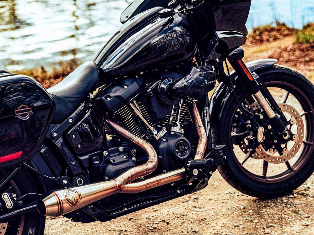 2-into-1 LaneSplitter Exhaust - Stainless Steel. Fits Softail 2018up Non-240 Rear Tyre Models. SP Concepts EXHAUST - Image 2