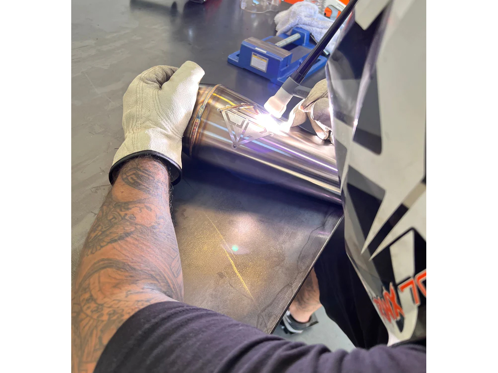 2-into-1 Cutback Exhaust - Stainless Steel with Black End Cap. Fits Softail 2018up Non-240 Rear Tyre Models. SP Concepts EXHAUST - Image 4