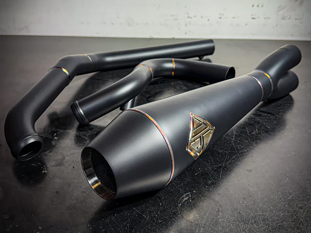 2-into-1 4.5in. Big Bore Exhaust - Black Onyx. Fits Softail 2018up Non-240 Rear Tyre Models. SP Concepts EXHAUST - Image 2