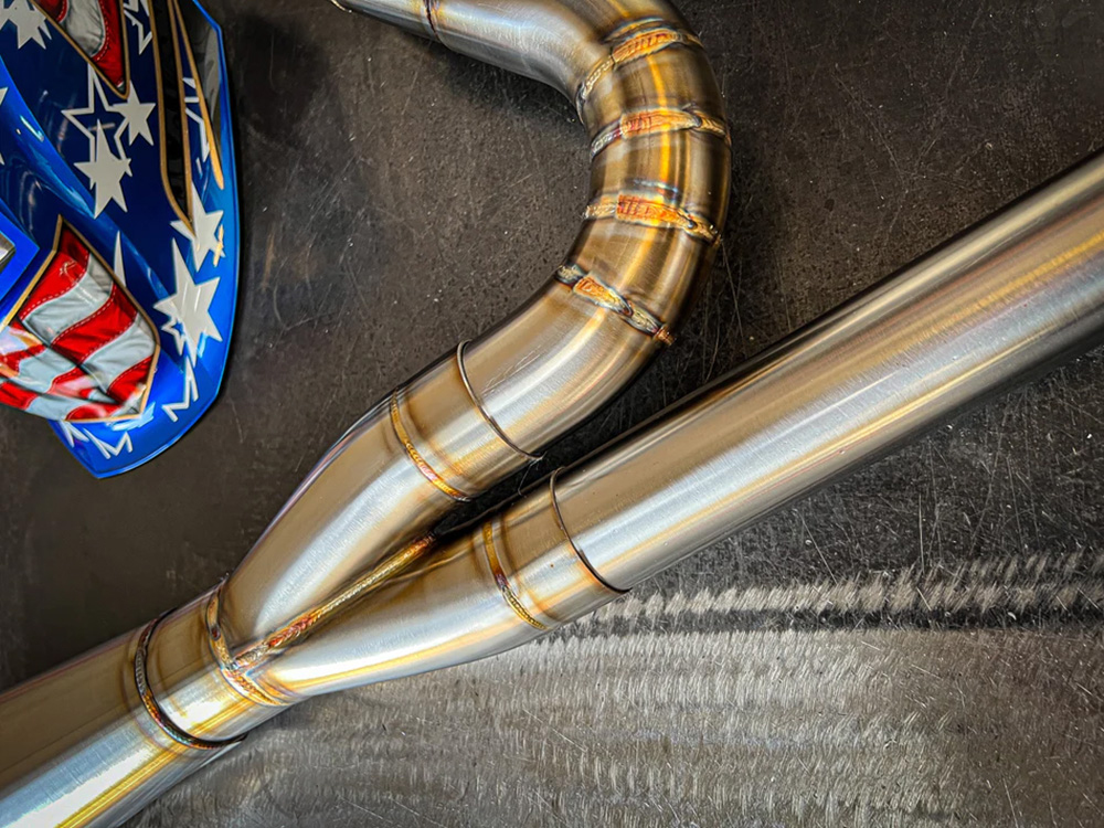 2-into-1 4.5in. Works Edition Big Bore Exhaust - Stainless Steel. Fits Softail 2018up Non-240 Rear Tyre Models. SP Concepts EXHAUST - Image 3
