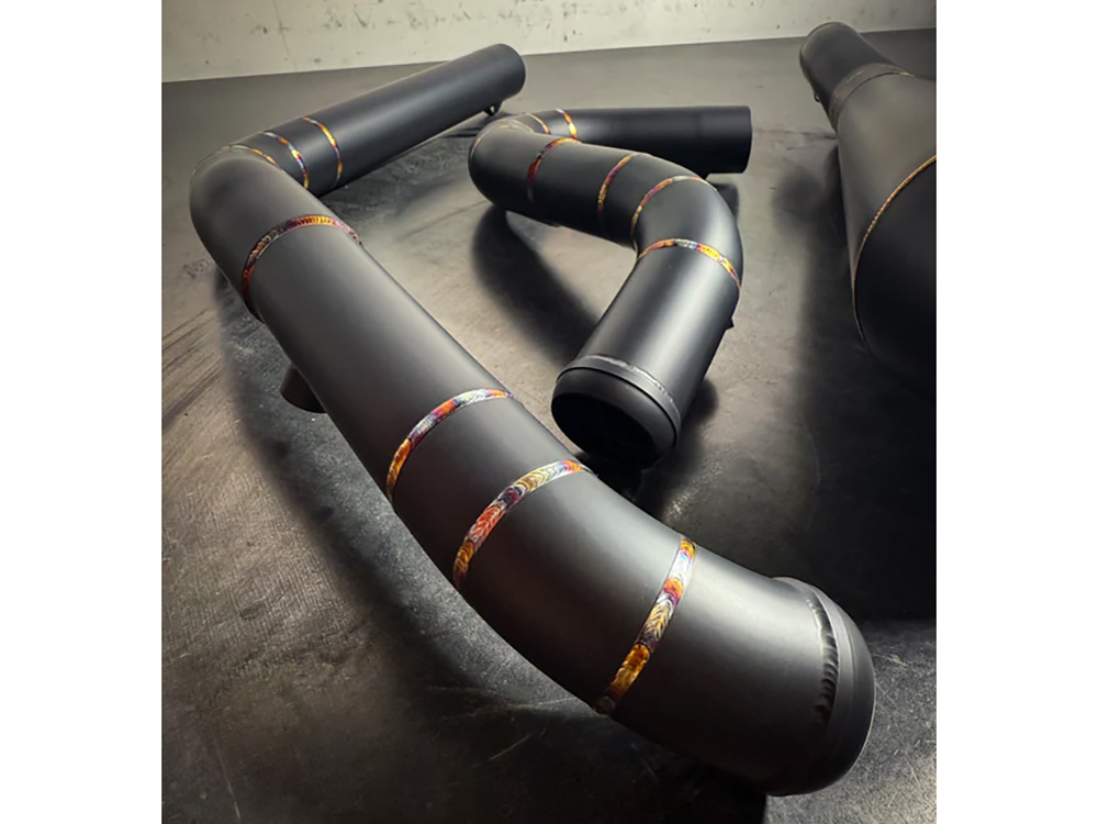 2-into-1 4.5in. Works Edition Big Bore Exhaust - Black Onyx. Fits Softail 2018up Non-240 Rear Tyre Models. SP Concepts EXHAUST - Image 2