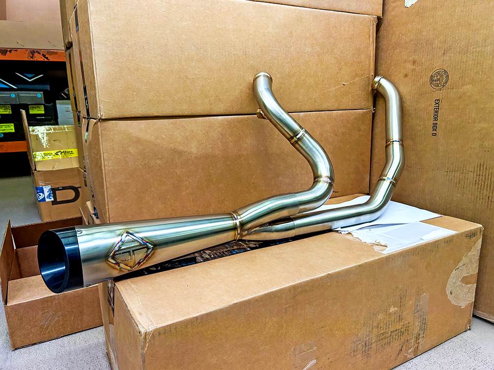 2-into-1 Cutback Exhaust - Stainless Steel with Black End Cap. Fits Dyna 2006-2017 SP Concepts EXHAUST - Image 3