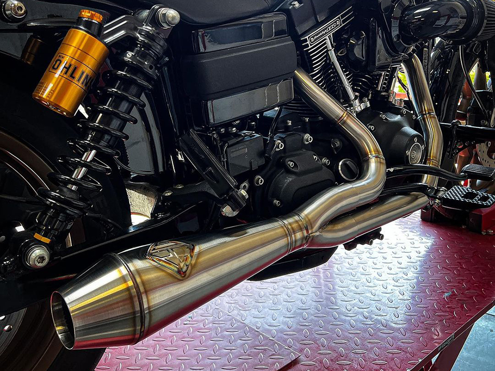 2-into-1 4.5in. Big Bore Exhaust - Stainless Steel. Fits Dyna 2006-2017 SP Concepts EXHAUST - Image 3