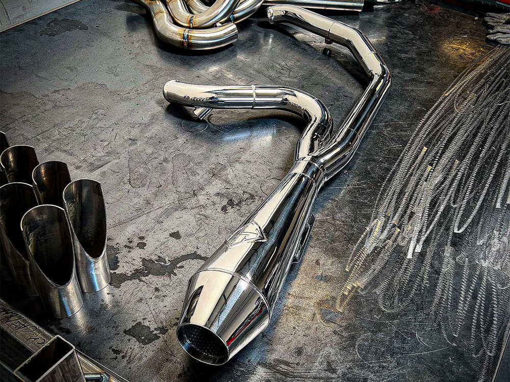 2-into-1 4.5in. Big Bore Exhaust - Stainless Steel. Fits Touring 1995-2016 SP Concepts EXHAUST - Image 3