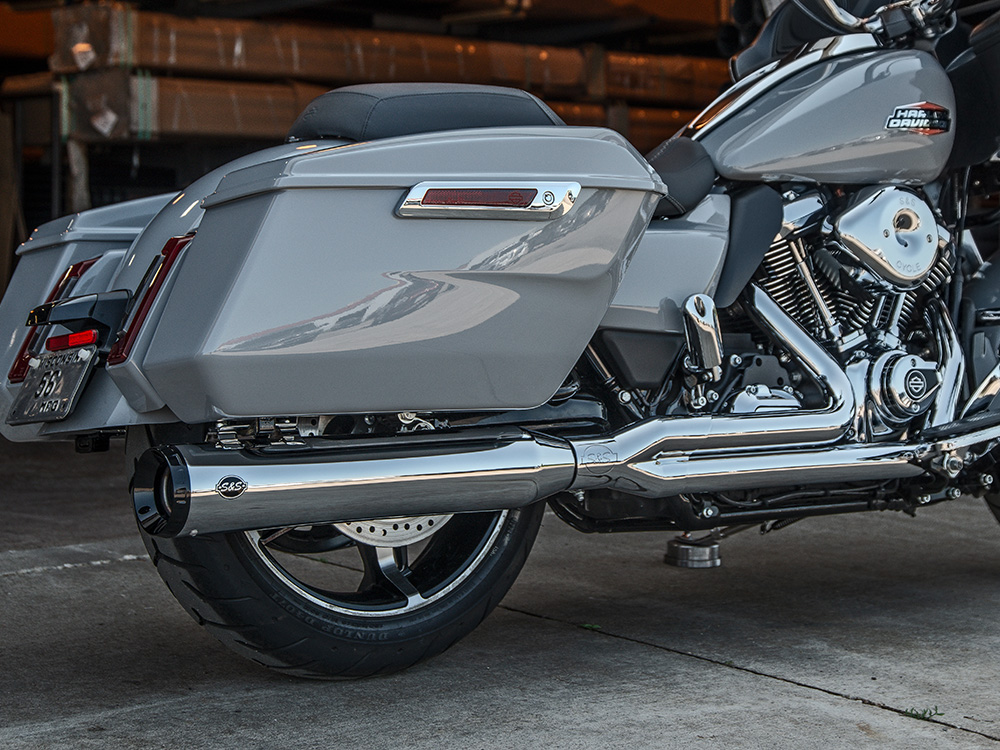 2-into-1 GNX Exhaust - Chrome with Black End Cap. Fits Touring 2017up S&S - Image 2